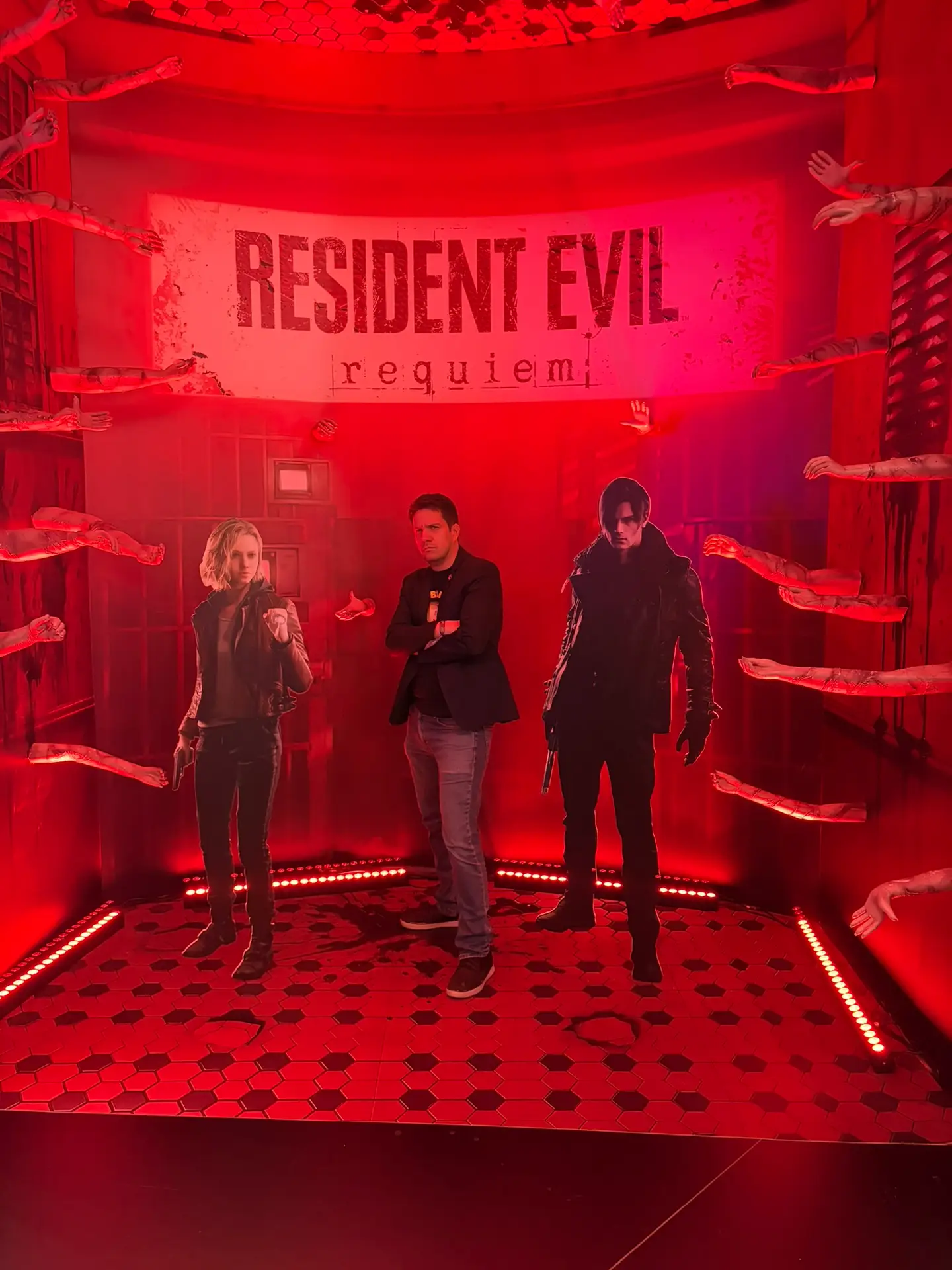 Andrés León en evento gaming, Resident Evil Requiem